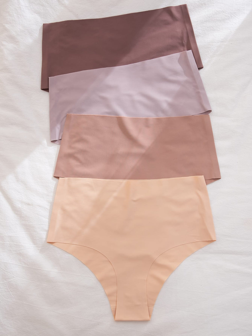 Kit com 4 Calcinhas Sem Costura Cintura Alta